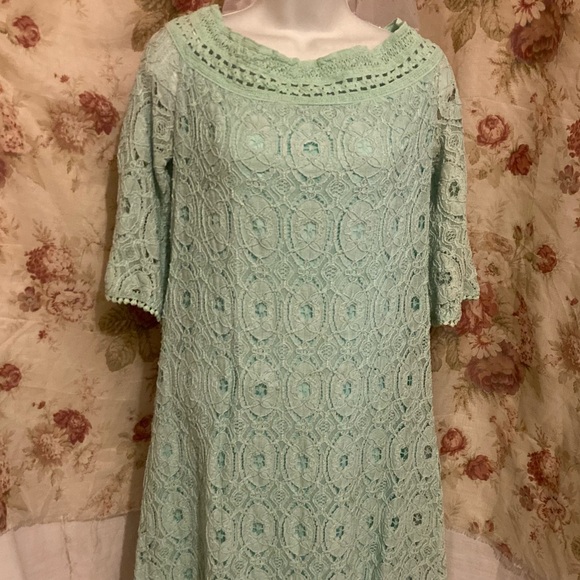 Vintage Lace Dress - Picture 1 of 6
